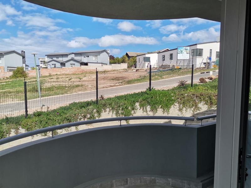 To Let 2 Bedroom Property for Rent in Island View Western Cape